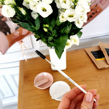 Lullalove, Szczoteczka do brwi i rzęs