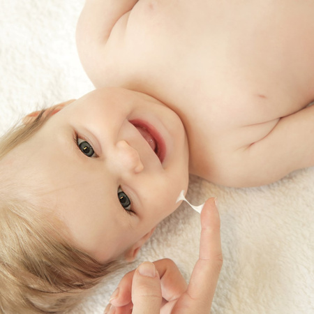 Alphanova Bebe Bio, Nawilżający krem do twarzy i ciała na bazie oliwy, do skóry suchej i atopowej, 75 ml