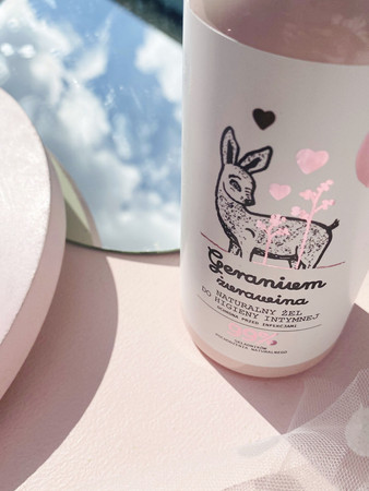 Yope - Naturalny żel do higieny intymnej Geranium i Żurawina 300ml