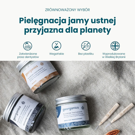 Georganics, Naturalna pasta do zębów w słoiku, z fluorem, do codziennej pielęgnacji, smak mięty pieprzowej, 60 ml