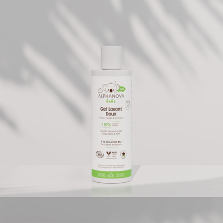 Alphanova Bebe Bio, Delikatny żel myjący dla niemowląt 2 w 1, 200ml