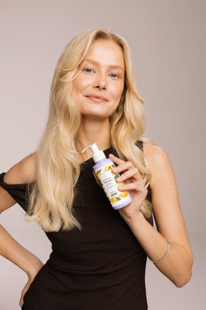 Anwen Emolientowa Morela odżywka do włosów bez spłukiwania 150ml
