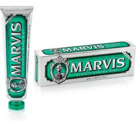 Marvis Odświeżająca pasta do zębów z fluorem Classic Strong Mint 85ml