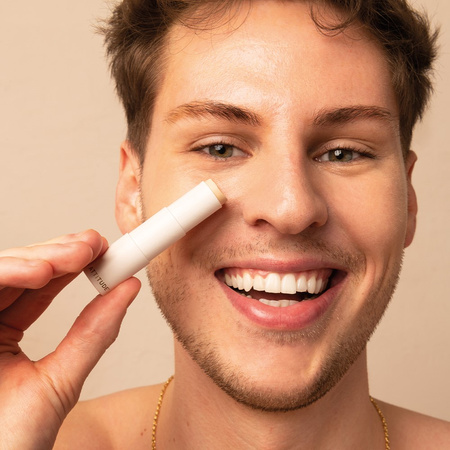 Attitude Oceanly, Korektor lekko kryjący, Caramel, 5,7 g