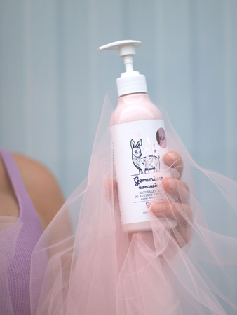 Yope - Naturalny żel do higieny intymnej Geranium i Żurawina 300ml