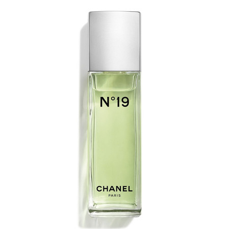 N°19 woda toaletowa spray 100ml