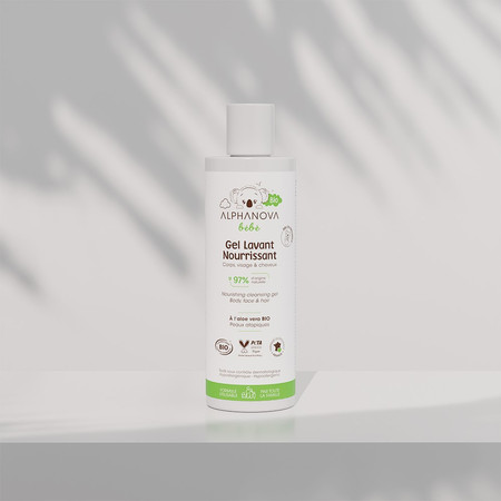 Alphanova Bebe Bio, Odżywczy żel myjący do ciała, twarzy i włosów dla niemowląt, 200ml