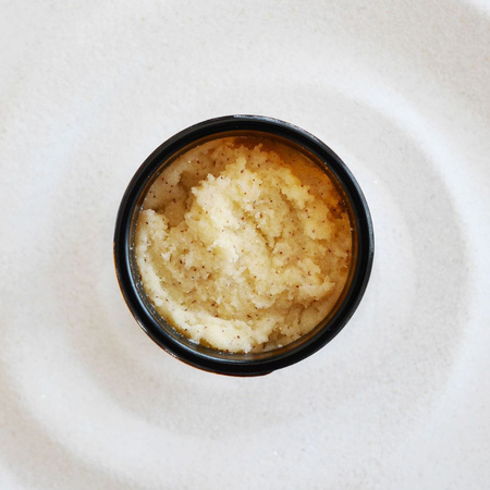 Lullalove, Rozświetlająca pasta peelingująca z morelą, 230 g