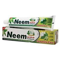 Pasta ziołowa do zębów Neem active 200g
